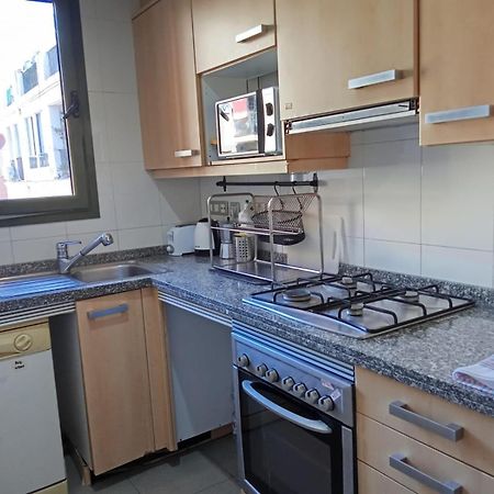 Private Rooms Near Las Ramblas 바르셀로나 외부 사진